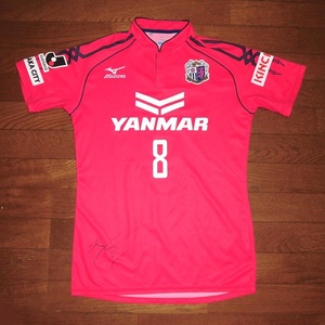 ヤフオク セレッソ大阪 ユニフォーム 14 スポーツ レジャー の落札相場 落札価格 ヤフオク セレッソ大阪 ユニフォーム 14 スポーツ レジャー の落札相場 落札価格