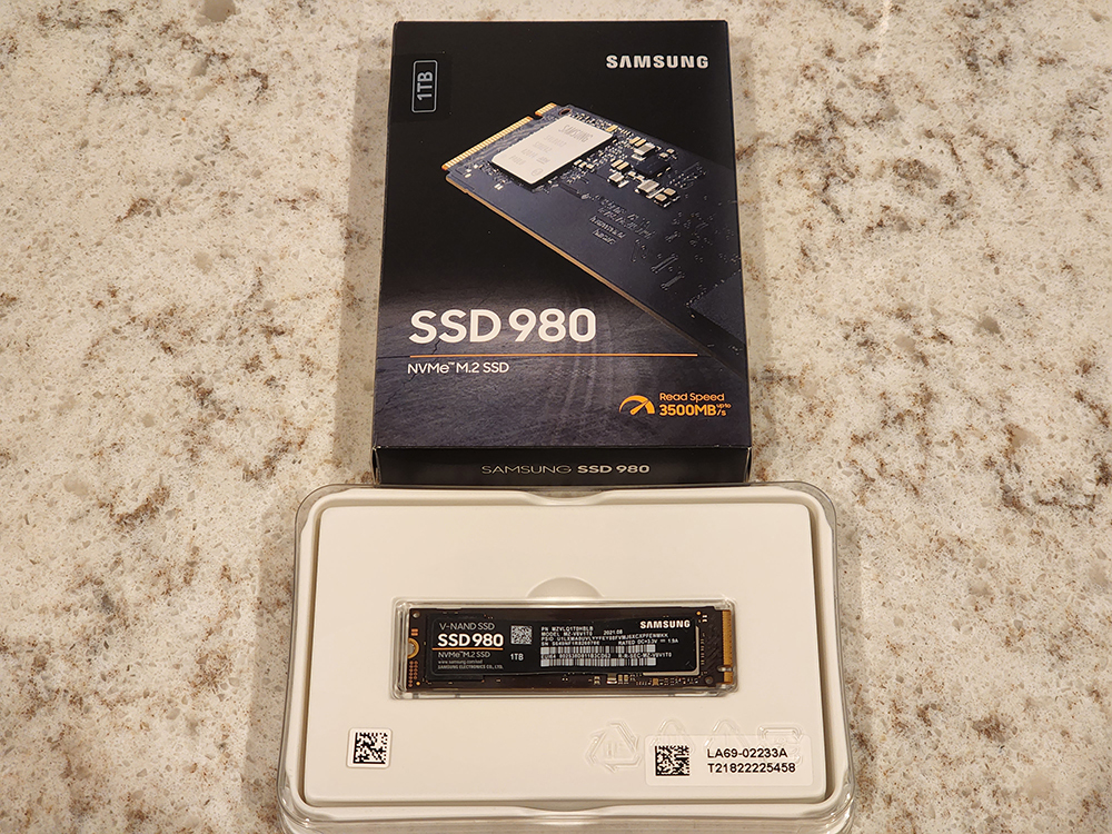 今日の超目玉】 I Oデータ USB3.1 Gen1 対応 外付けポータブルSSD 1.0TB スモーキーブラック SSPH-UT1K trumbullcampbell.com