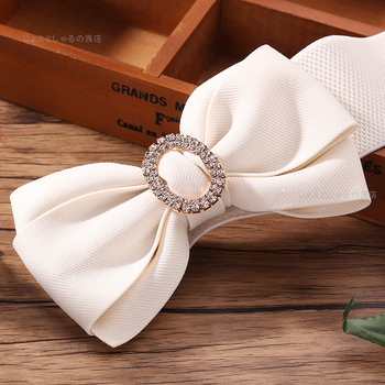 Лот аукциона Yahoo 【白】ビジュー バックルベルト ビッグリボン レディースベルト 結婚式 ワンピース ドレス ゴム