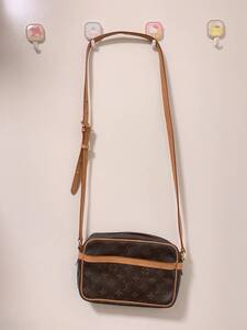 美品 LOUIS VUITTON ルイヴィトン ショルダーバッグ モノグラム キャンバス ブラウン系