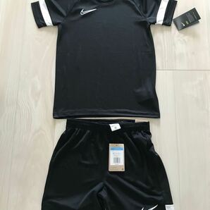 NIKE ナイキ サッカーウェア プラシャツ 上下 黒 ジュニア 130 未使用