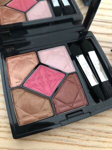 Dior サンククルール 867 attract