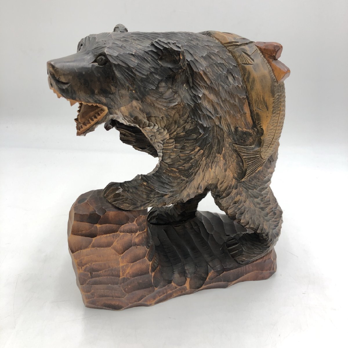 ヤフオク! -木彫り 熊 鮭(アンティーク、コレクション)の中古品・新品 