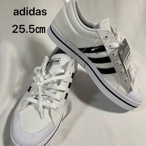 ☆adidas アディダス☆BRAVADASKATE☆25.5cm☆ホワイト☆訳あり