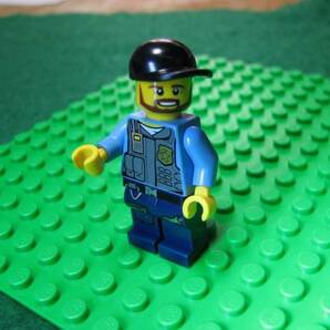 ☆フィグ★髭面警官★ポリスマン★POLICE★新品★レゴ-LEGO★警察官の画像2