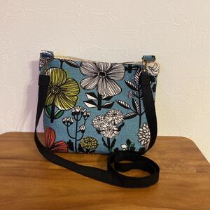 ショルダーバッグ ハンドメイド 北欧