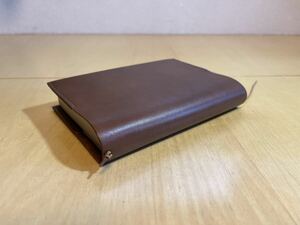 ハンドメイド手縫『チョコレート色の革の文庫カバー』