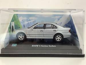 BMW 4代目 5シリーズ E39 セダン 528i 525i 530i 540i 前期型 1996年式~ 1/72 約6.4㎝ ホンウェル ミニカー 送料￥220