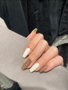 ネイルチップ 付け爪 つけ爪 茶色 白 ホワイト 韓国 中華 量産型 フレンチ 大人 かわいい シンプル