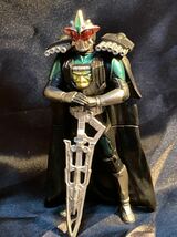 ガシャポンHG仮面ライダーキバ〜ゼロノスベガフォームver 特撮 名鑑 ガチャガチャ カプセルトイ　食玩_画像1