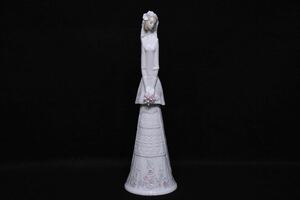 BAK39 極美品 LLADRO リヤドロ CAMPANITA NOVIA BRIDAL BELL ブライダルベル 010.06200 箱入り フィギュリン フィギュア 陶器人形 置物