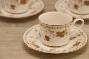 ノリタケ Noritake　カップ&ソーサー　花柄　コンテンポラリー contemporary FINE CHINA