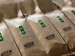 【送料無料】2022年新茶！安く美味しく・煎茶粉茶３㎏（３００ｇ詰×１０本）