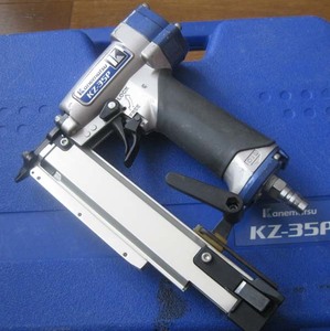 【中古】兼松 内装仕上用ピンタッカ KZ-35P