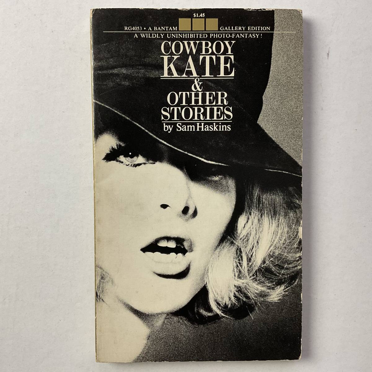 찾기 힘든 희귀한 오래된 책 Sam Haskins 1967 ORIGINAL BANTAM GALLERY EDITION Cowboy Kate and Other Stories Sam Haskins 프리미어 포토북, 미술, 오락, 사진 앨범, 예술 그림