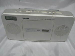 TOSHIBA 東芝 CUTEBEAT TY-CR22 CDラジオ CDプレーヤー　動作品