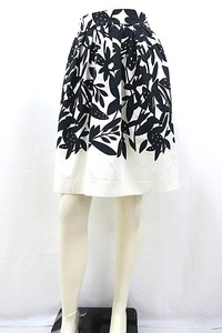 [ б/у ]PAULE KA paul (pole) ka юбка женский цветочный принт белый × черный колени сверху длина 5 номер ~7 номер цена снижена 