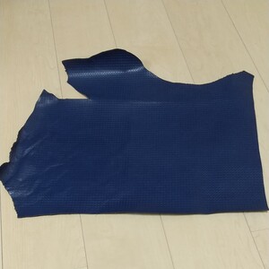 端革 ハギレ革 牛革 千鳥型押し レザークラフト