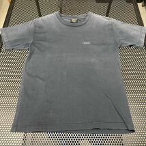 エーグルAIGLE 半袖 プリントTシャツ 黒グレー 色あせ、汚れあり（洗濯済み Sサイズ_画像1