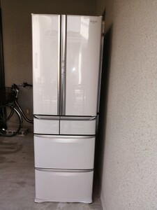 大容量冷蔵庫 406L