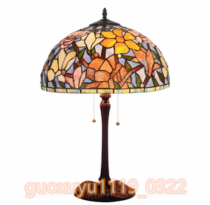 Art hand Auction Special Sale! Indoor Art, Extremely Beautiful Stained Glass Lamp, Table Stand, Luxury Table Lamp, Table Lighting, Glass Craft Stand, Handcraft, Handicrafts, Glass Crafts, Stained glass