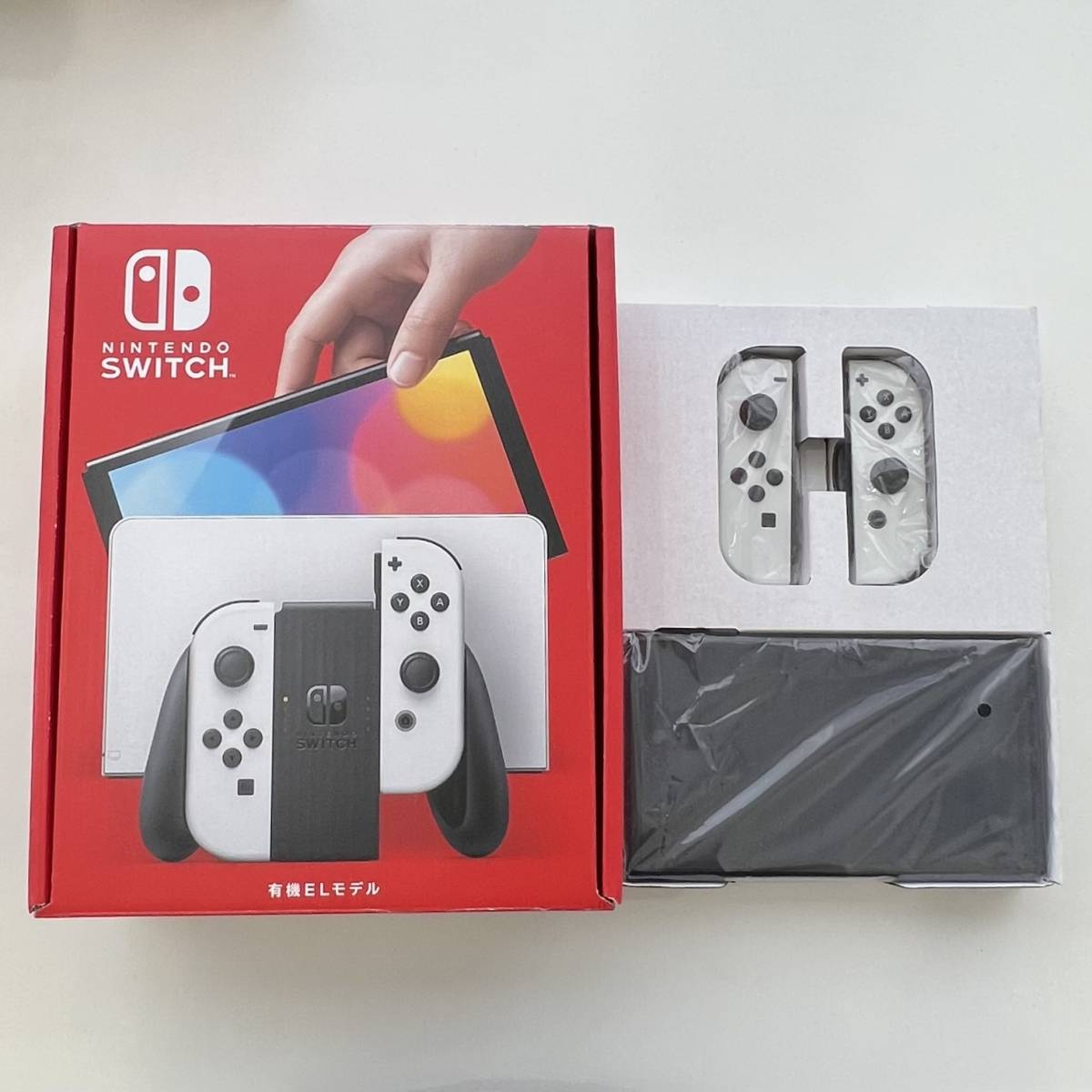 任天堂 Nintendo Switch (有機ELモデル) HEG-S-KAAAA [ホワイト 