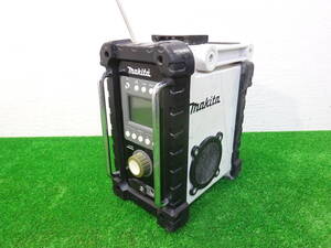 O【makita】工具 マキタ 充電式 ラジオ MR100 本体のみ 現場ラジオ 中古品