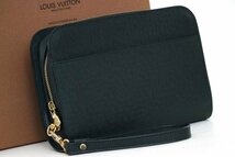 【新品同様 未使用に近い】ルイヴィトン Louis Vuitton タイガ バイカル セカンドバッグ クラッチバッグ エピセア 深緑 メンズ E0093_画像2