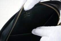 【新品同様 未使用に近い】ルイヴィトン Louis Vuitton タイガ バイカル セカンドバッグ クラッチバッグ エピセア 深緑 メンズ E0093_画像9