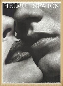 Le Baiser（ヘルムート ニュートン） 額装品