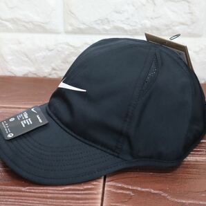NIKE ナイキ DRI-FIT ウィメンズ　フェザーライトキャップ　ランニングキャップ　テニスキャップ　黒　ブラック　帽子 レディース