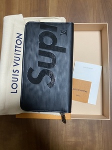 青山pop up shop 新品 LOUIS VUITTON SUPREME ルイヴィトン Ｍ67723 ジッピー・オーガナイザー エピ シュプリーム ウォレット 長財布 黒