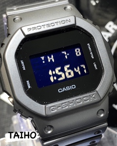 新品 Casio カシオ G-SHOCK ジーショック 正規品 腕時計 デジタル ラバー クオーツ 20気圧防水 フルブラック ソリッドカラーズ メンズ
