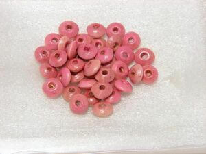 ウッドビーズ 約8x4mｍ フラットラウンド ピンク　 約50個 93-PK (B)