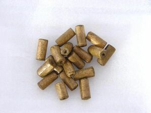 ウッドビーズ　5.5x12mm　チューブ・ナチュラルW 50個 65-ORW(A)