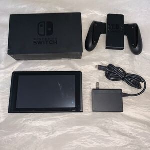 任天堂 スイッチ 本体 コントローラーなし