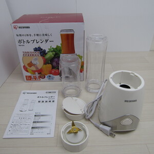 5617PB【美品】アイリスオーヤマ ボトルブレンダー ミキサー 600ml ホワイト IBB-600