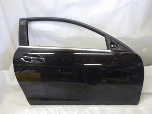 * Benz C Class C204 C63 AMG купе 204377 специальный выпуск * правая дверь 197
