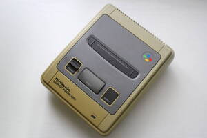 スーパーファミコン本体のみ 899