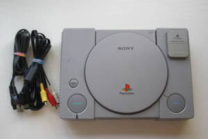 PS本体セット SCPH-7000 電源コード/AVケーブル/メモリーカード付属 SONY純正動作品A