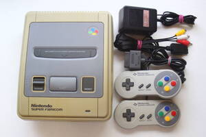 スーパーファミコン本体セット 電源コード/AVケーブル/コントローラー付属 472