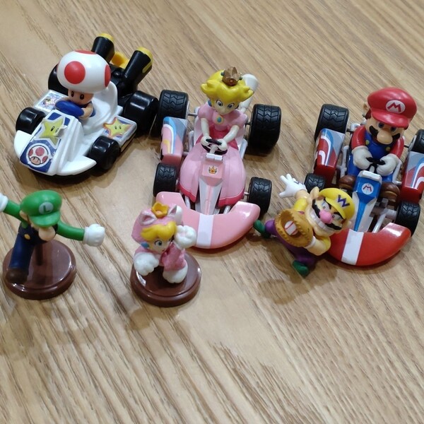 マリオ フィギュアなどのまとめ売り