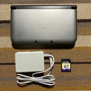 3DS ニンテンドー3DS LL 本体 シルバー × ブラック 充電器付き