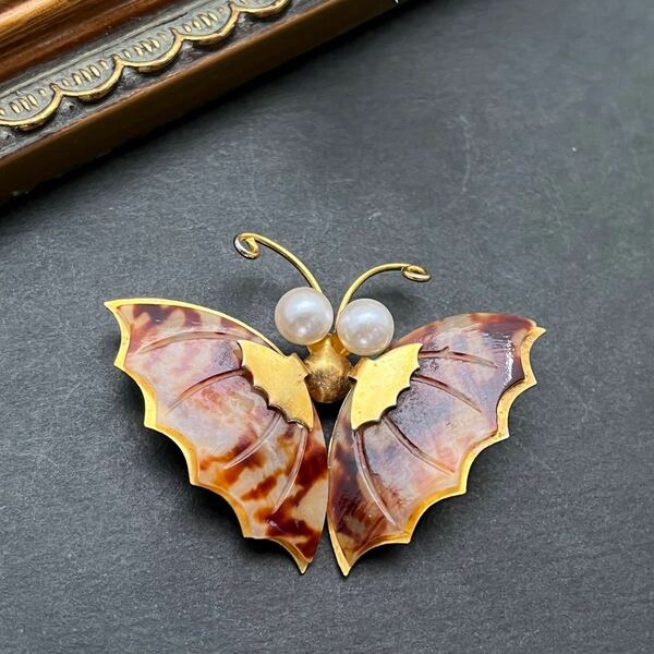 ヴィンテージ ブローチ 鼈甲 パール 真珠 ゴールド 蝶々