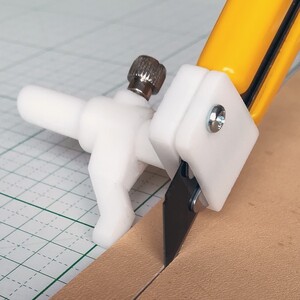 幅切りガイド L / OLFA大型 / (レース、ストラップ、レザークラフト)