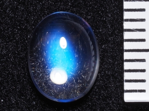  natural blue moonstone loose 1.692 ct,so-ting attaching, in the case 