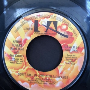 Kenny Rogers With Kim Carnes / Don't Fall In Love With A Dreamer 7inch United Artists Records