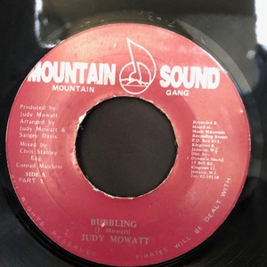 Judy Mowatt / Bubbling 7inch Mountain Sound