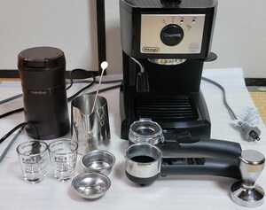 送料無料 デロンギ Delonghi コーヒーメーカー セット コーヒーミルなど EC152J