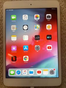 美品 iPad mini 2 32GB シルバー Wi-Fi 保護フィルム ケース付